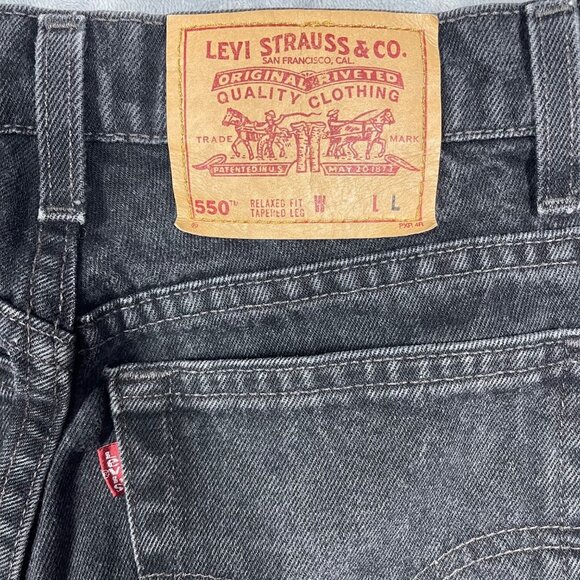 Vintage 1997 Levis 550 Black Denim Relaxed Fit Tapered Leg Womens Jeans 8 Reg L - Picture 6 of 13